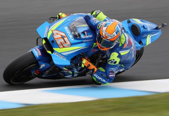 Rins sorprende a todos los favoritos

