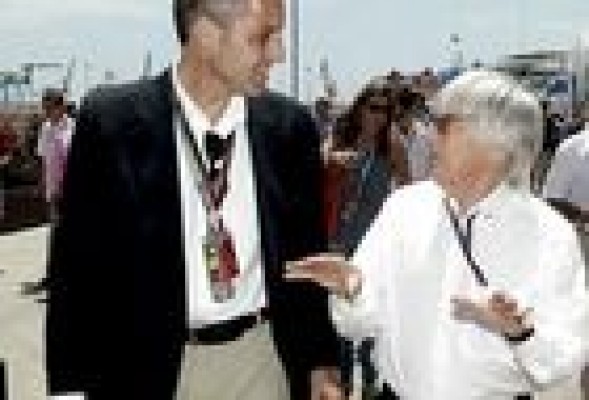 El TSJCV aplaza la decisión sobre Camps hasta tener la declaración de Ecclestone traducida