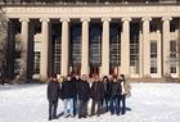 Los emprendedores de la tercera edición de Valencian Global llegan a la recta final en el MIT
