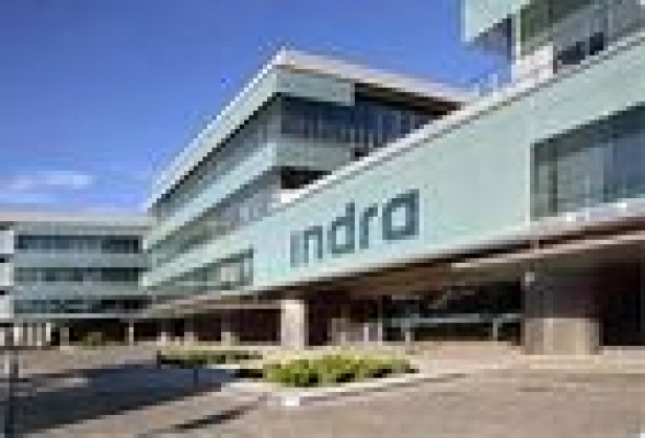 Telefónica entra con fuerza en Indra: compra el 3% y opta al 6%