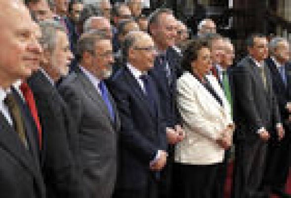 Montoro lanza vagas promesas en Valencia a tres meses de elecciones y después de tres años de ninguneo