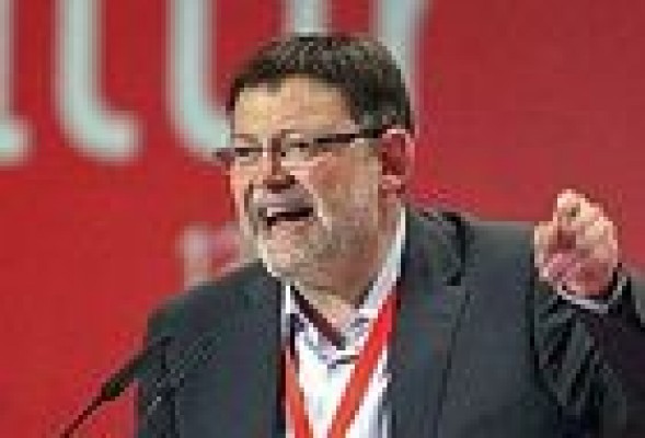 Ximo Puig aboga por cambiar política cultural tras 20 años de persecución del PP