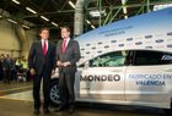 Ford Almussafes aumentará la producción un 40% en 2015 hasta 400.000 vehículos