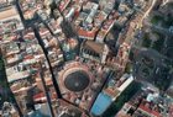 Eige pone a la venta 23 locales en el centro histórico de Valencia