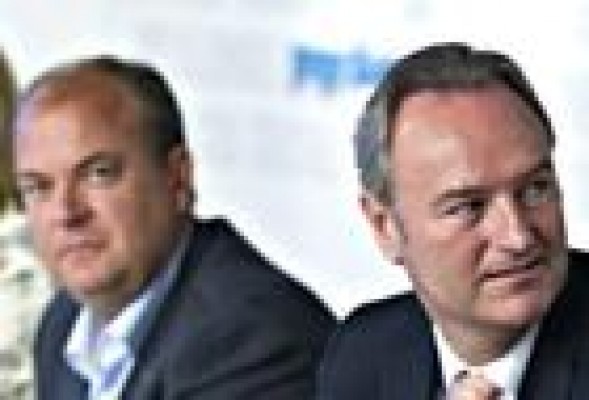El PP nombra a Monago candidato por Extremadura y a Moreno por Andalucía