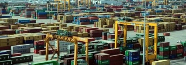 Los puertos de Valencia, Sagunto y Gandia aumentan un 3% su tráfico de mercancías al cierre de 2014 