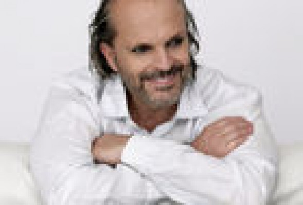 Bosé actuará en la Plaza de Toros en junio
