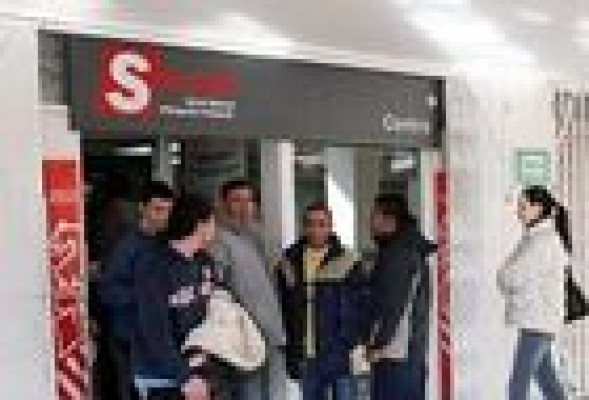 El Servef traspasa tres millones del presupuesto para fomentar el empleo joven