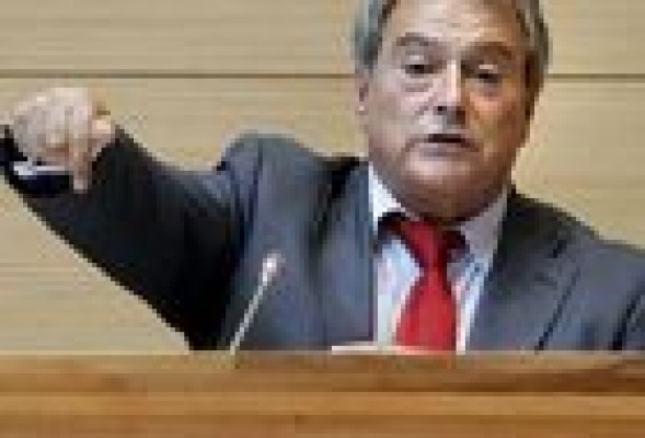 Fiscalía abre diligencias por las bombillas LED de Rus