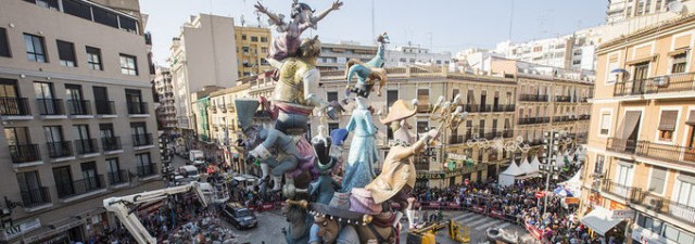 Peligro, las fallas alternativas salen del armario