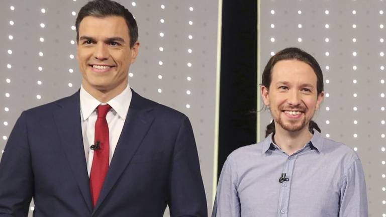 Sánchez e Iglesias hablarán este miércoles por teléfono ante la imposibilidad de cuadrar agendas para un encuentro