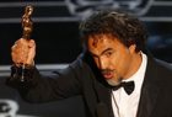 (Contracrónica) ‘Birdman', vencedora en unos Oscar enrarecidos 