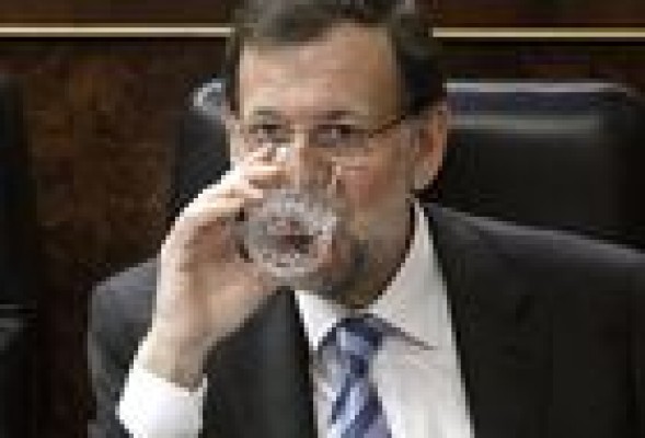 Rajoy saca pecho de evitar el rescate total de España como se propuso en 2011