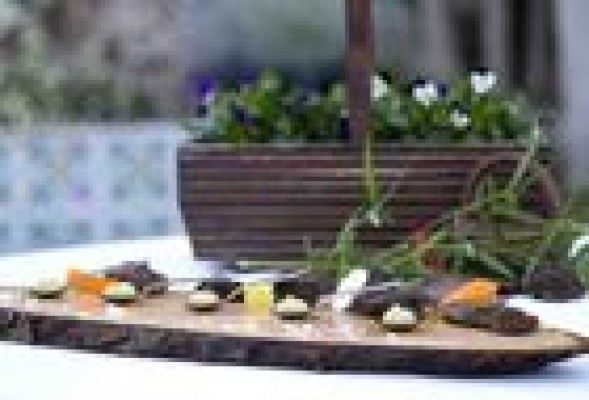 Juanjo Marí apuesta por el producto valenciano en Las 3 Huellas, en el hotel Solvasa de Valencia