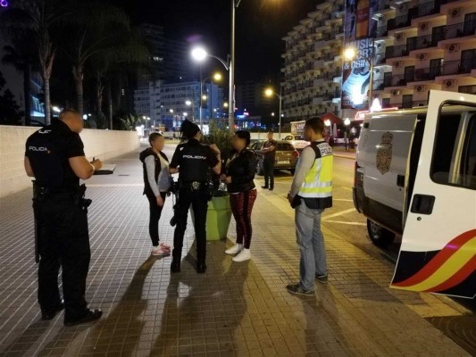 Interior despliega planes especiales de vigilancia en zonas de ocio de Benidorm con 40 policías 