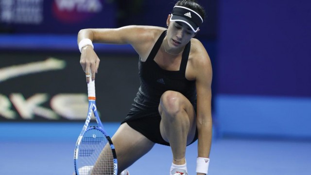 Qiang Wang arrolla a una irreconocible Muguruza