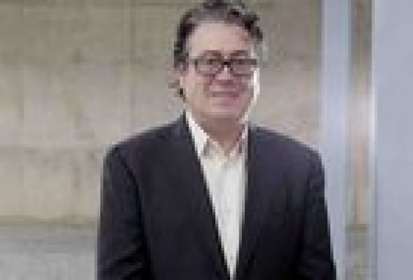 El MuVIM cambia de director: Paco Molina sustituye a Gregori