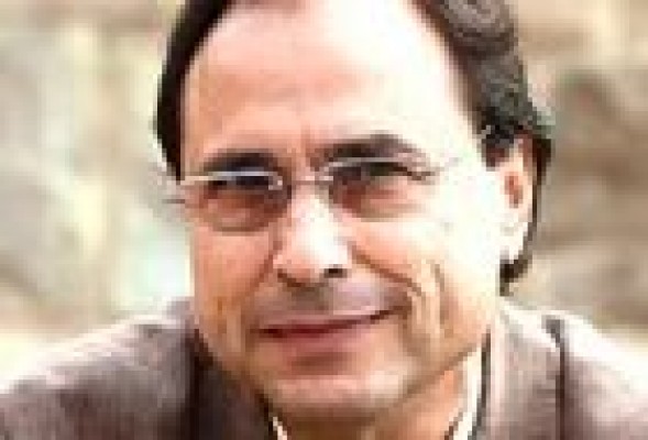 Vicent Soler reelegido decano de la Facultad de Economía de Valencia