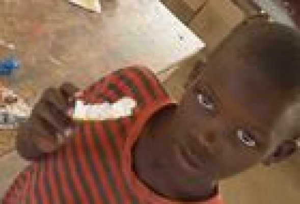 #CrónicasdeÁfrica 'Los pequeños artistas de Carol', por Ana Mansergas @AnaMansergas