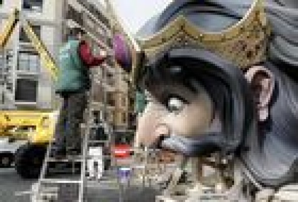 ¿Adiós a la crisis? Las Fallas aumentan el gasto en los monumentos