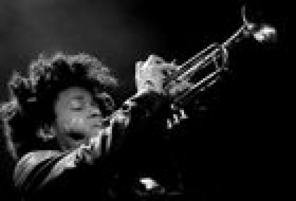 La trompeta y el jazz cubano de Sarduy suenan hoy en Jimmy Glass