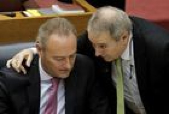 Fabra y Rus se reúnen y confirman la tregua con las candidaturas de más de 20.000 habitantes