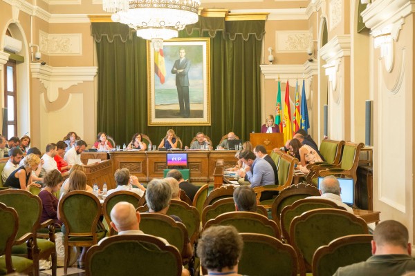 El PP dice que la alcaldesa Amparo Marco 