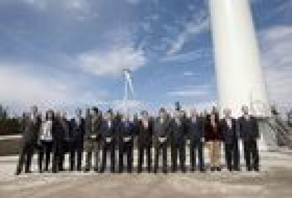 Gas Natural inaugura el primer parque eólico sin subvención