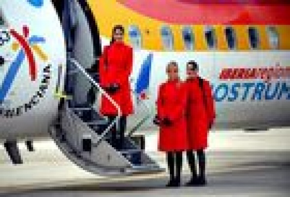 Air Nostrum busca en Valencia nuevos tripulantes de cabina 