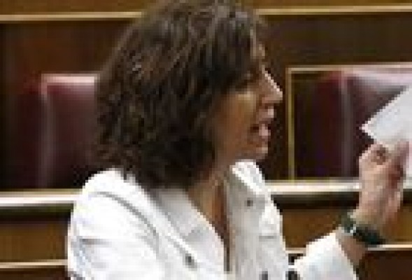 Irene Lozano pide la dimisión de Rosa Díez para asumir reponsabilidades y renovar el partido