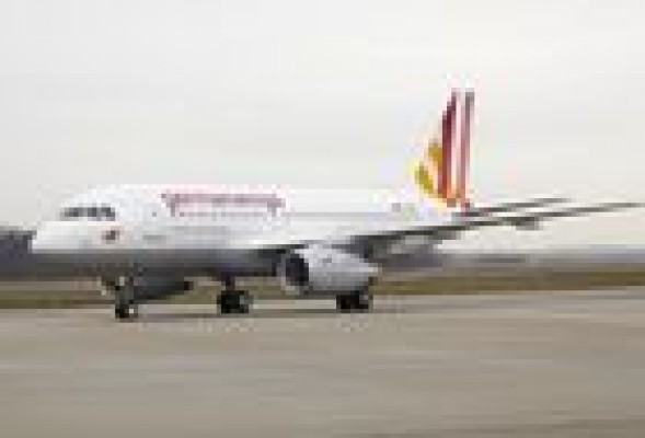 Un avión que volaba entre Barcelona y Dusseldorf se estrella en los Alpes franceses