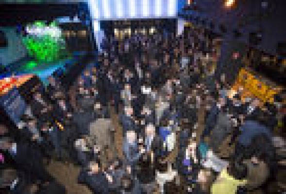 Empresarios, financieros y políticos, en el quinto aniversario de Valencia Plaza