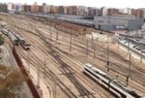 Fomento y el Ayuntamiento pactan ejecutar el soterramiento de vías y remodelar la estación del Norte