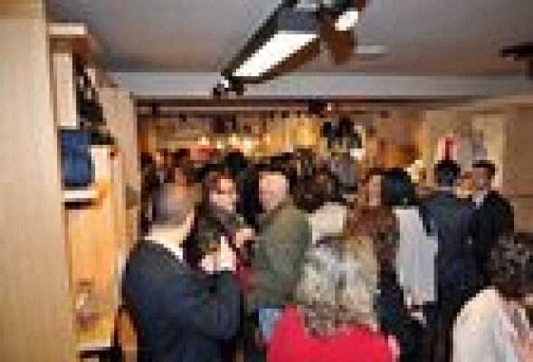 October inaugura su nueva tienda en la Calle Colón de Valencia