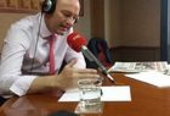 El candidato Fabra 'pincha' a Génova por la 