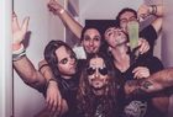 El 'hard rock' de los 80 encuentra profetas: Jolly Joker presenta su nuevo disco en Valencia