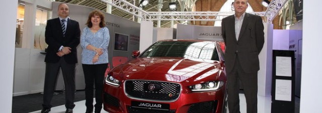 El nuevo Jaguar XE se presenta en el Mercado de Colón