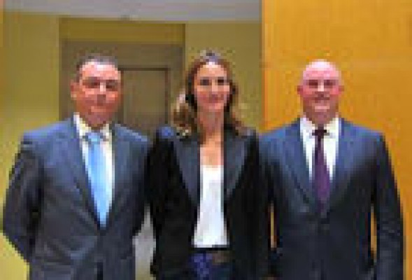 Un Observatorio de la Cooperación Público Privada, la propuesta de CEV para los partidos
