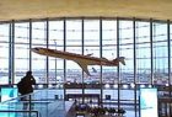 Los aeropuertos de Valencia y Alicante recibieron más de un millón de usuarios en marzo