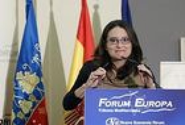 Oltra defiende un único gobierno de varios partidos que no se miren de reojo