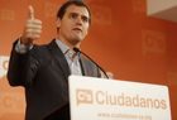 Rivera (C's) cierra la puerta a Rosa Díez y dice que él no puede darle 