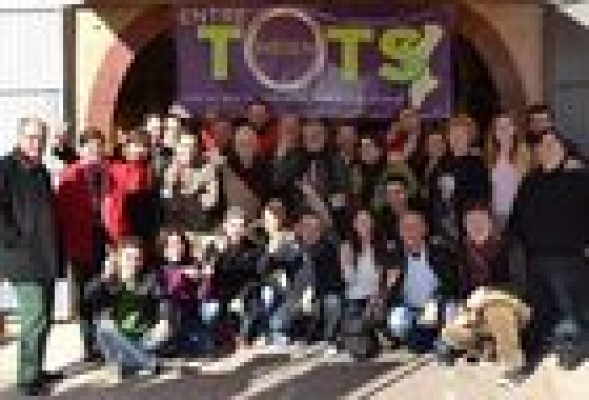 Entre Tots Podem se constituye como corriente interna frente a la línea de Montiel