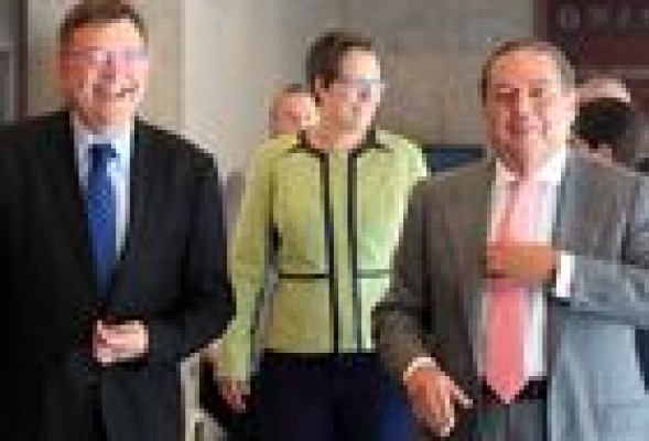 Puig encomienda al sector privado liderar las políticas económicas