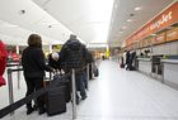 Un juez de Alicante falla que las aerolineas low cost no tienen que retornar el billete