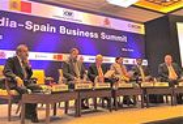 Las empresas españolas optan en la India a ser socios estratégicos en renovables y tratamiento de aguas