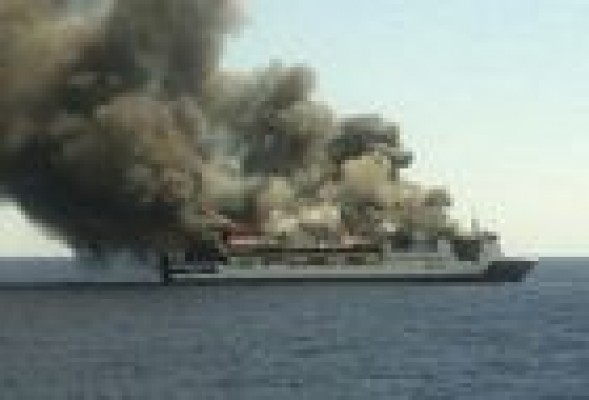 Evacuado un ferry tras un incendio en la ruta entre Palma y Valencia