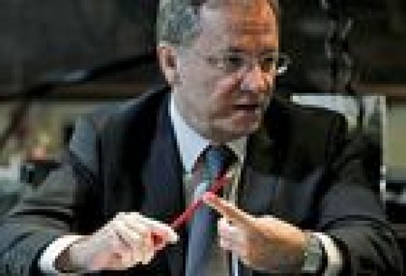 Moragues acude al Banco de España para interceder por los consejeros de la SGR