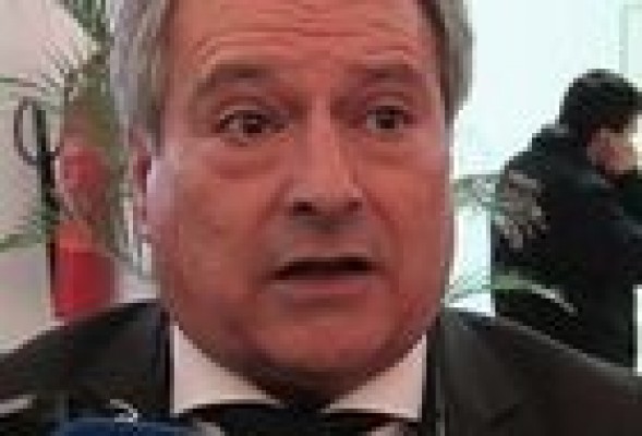 Rus pide al Fiscal que le llame a declarar por Imelsa