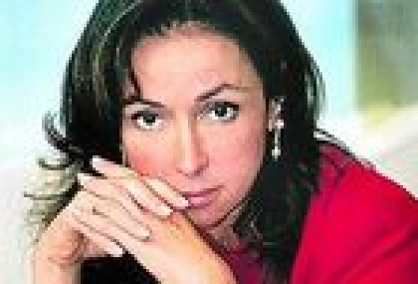 Ahora sí: Esther Koplowtiz refinancia la deuda de 840 millones vinculada a FCC