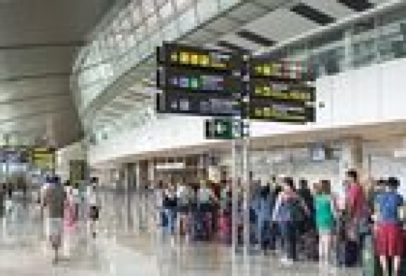 La intención de consumo en España supera al ahorro por vez primera desde 2009
